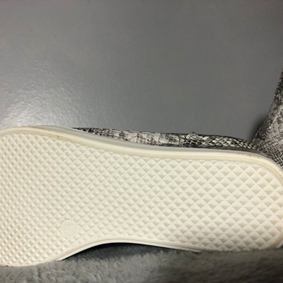 Ccocci Snakeskin Wedge Sneakers 7.5 Gray/White - Picture 10 of 10
